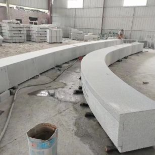 舟山芝麻白花岗岩石板材 园林光面弧形坐凳