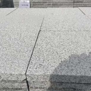 舟山 白麻花岗岩石材推荐 荔枝面地铺石