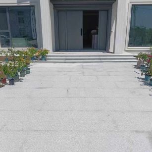 舟山 芝麻白花岗岩地铺石地面铺装