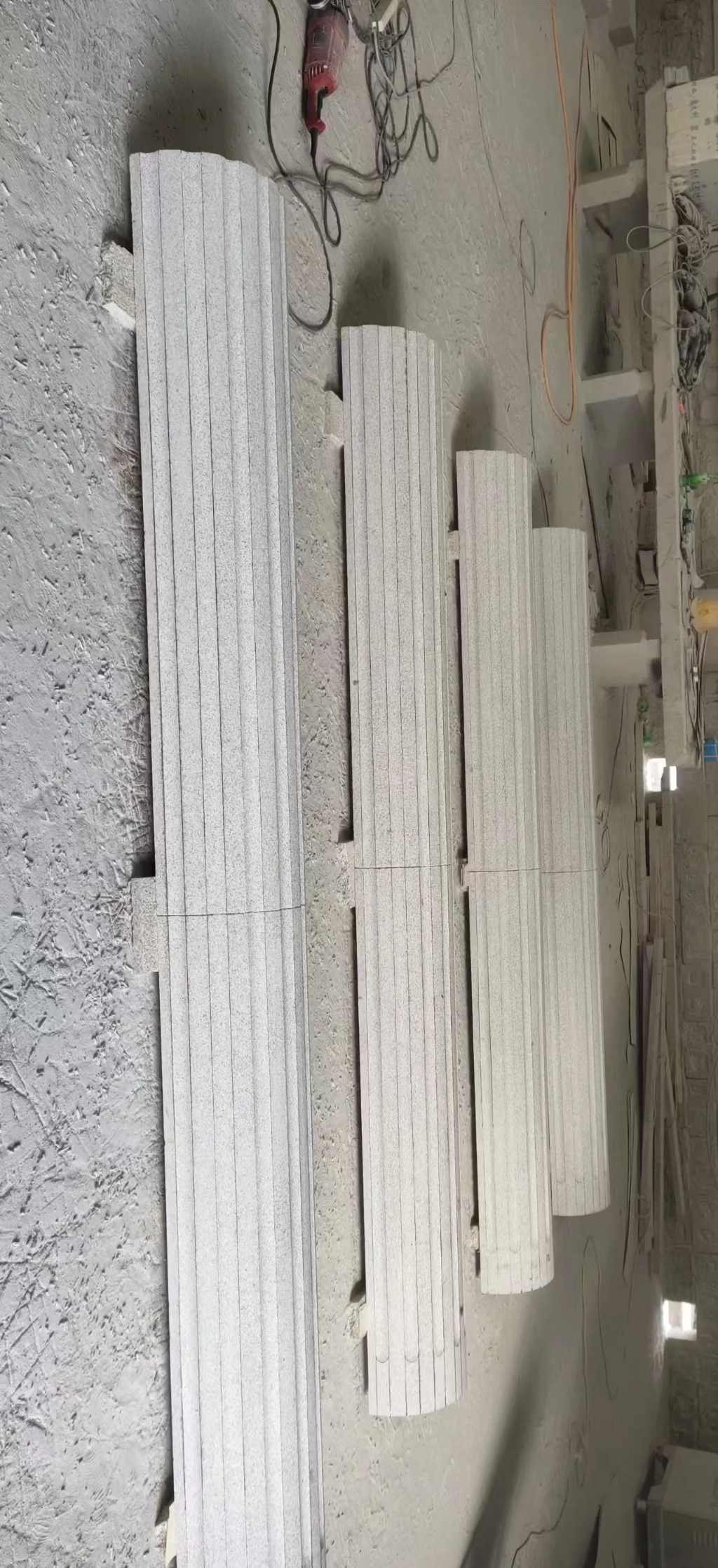 舟山 花岗岩厂家带你看白麻花岗岩门楼大柱柱皮