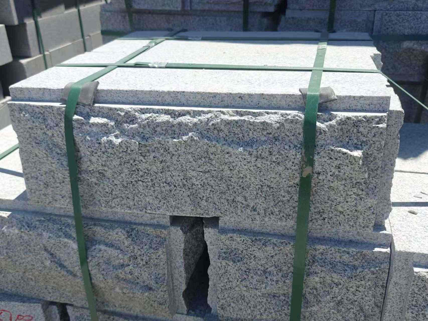 舟山 芝麻白花岗岩自然面成品