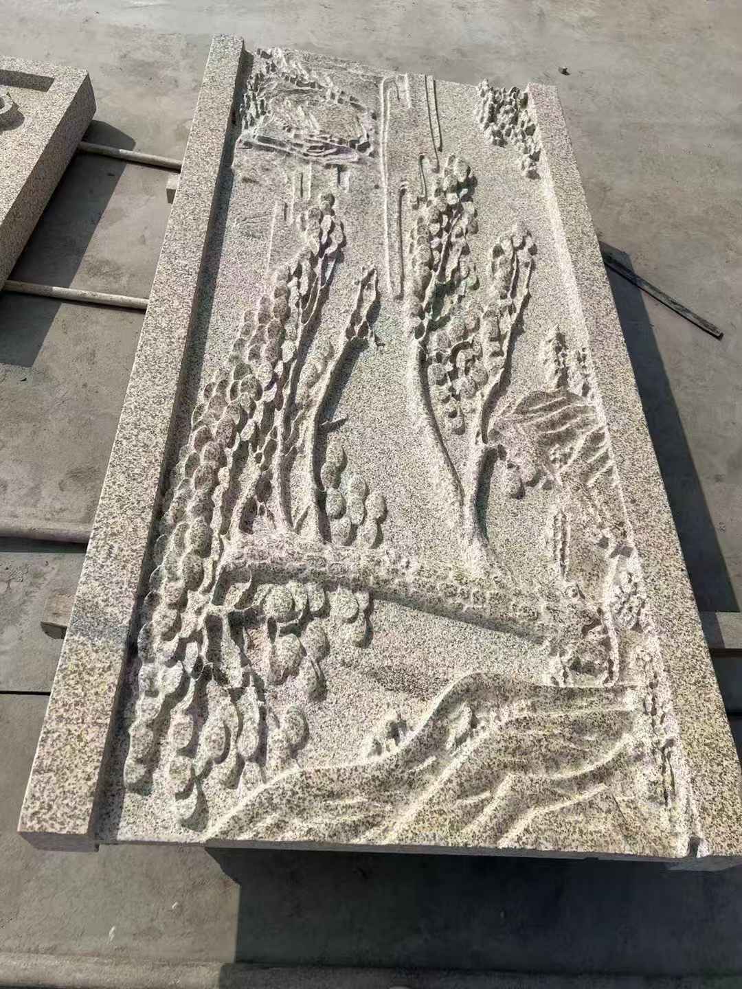 舟山 黄金麻雕刻板浮雕迎客松