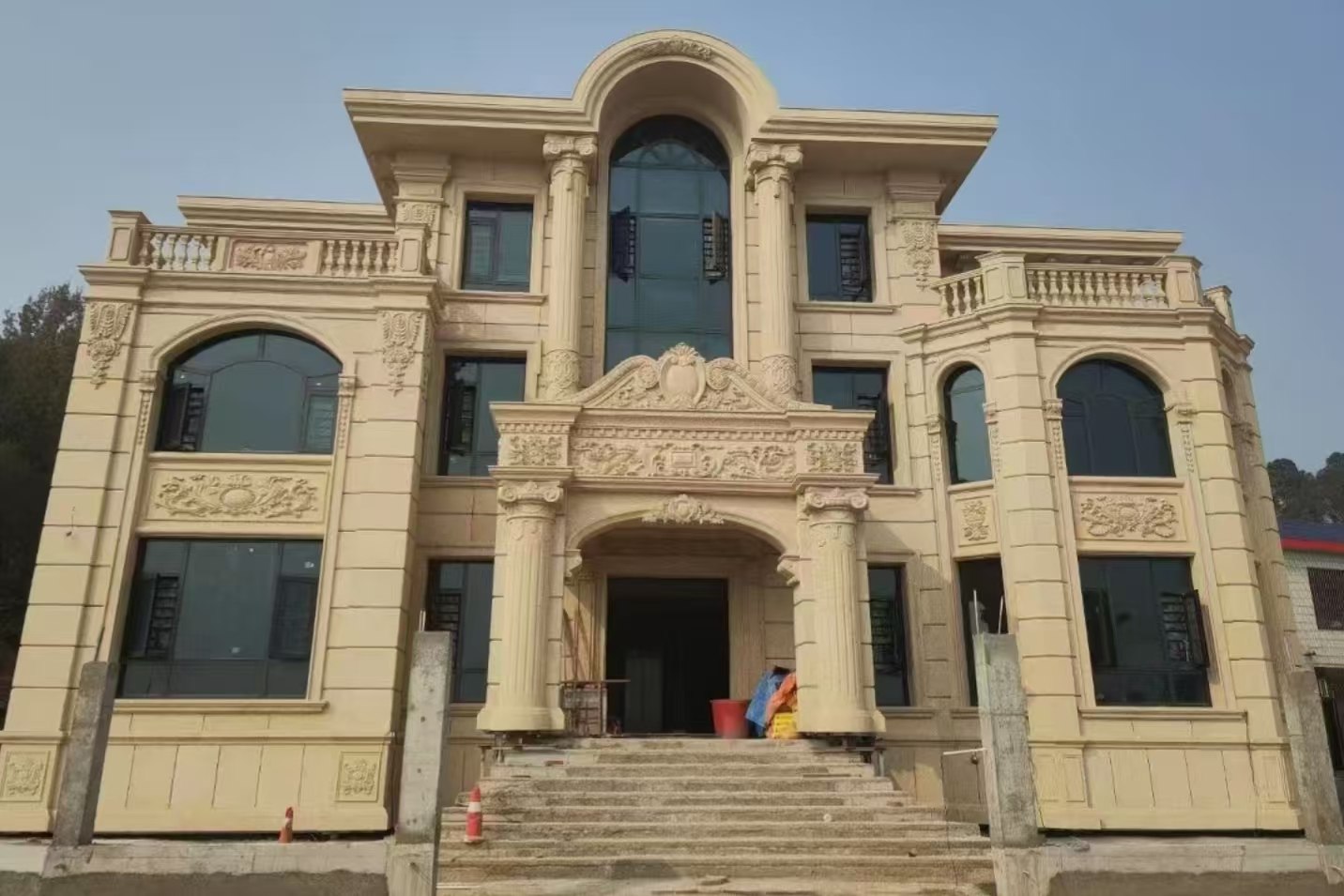 舟山 黄金麻花岗岩别墅外墙干挂