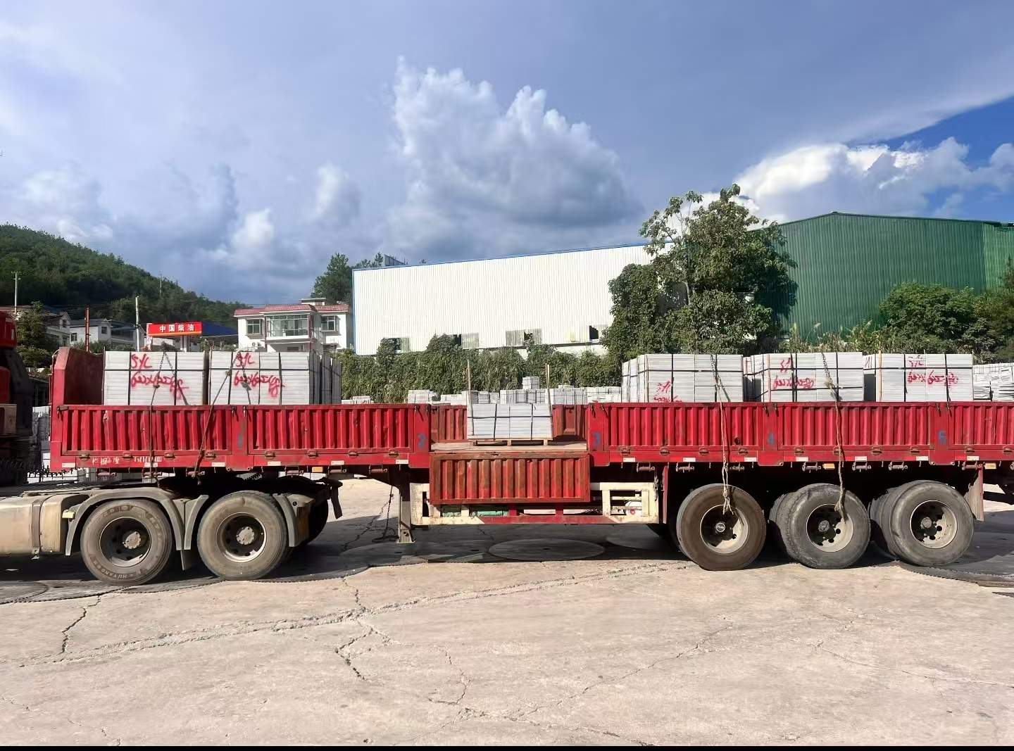 舟山 芝麻灰花岗岩地铺石出货日常