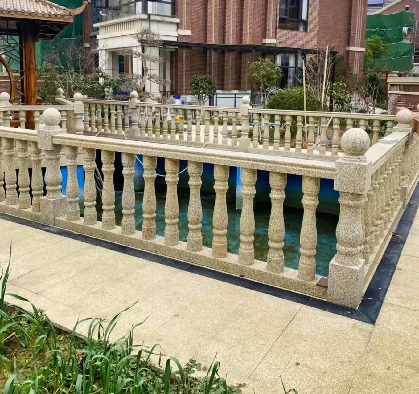 舟山黄金麻花岗岩石材栏杆，扶手，将军柱，花瓶柱